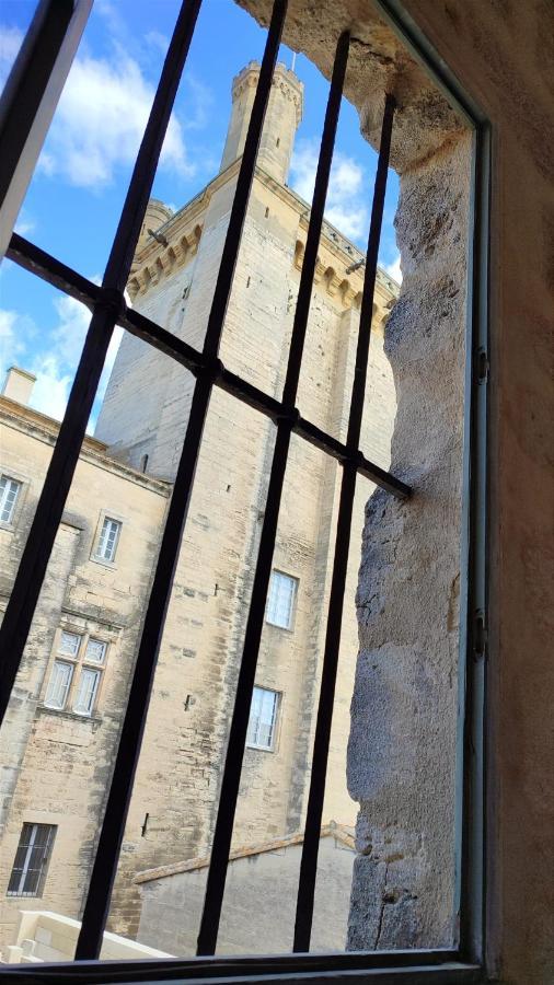 Uzes, Au Coeur Du Centre Medieval La Boussole D'Uzes, Appartement De Caractere Du XVII -Eme Siecle Ngoại thất bức ảnh