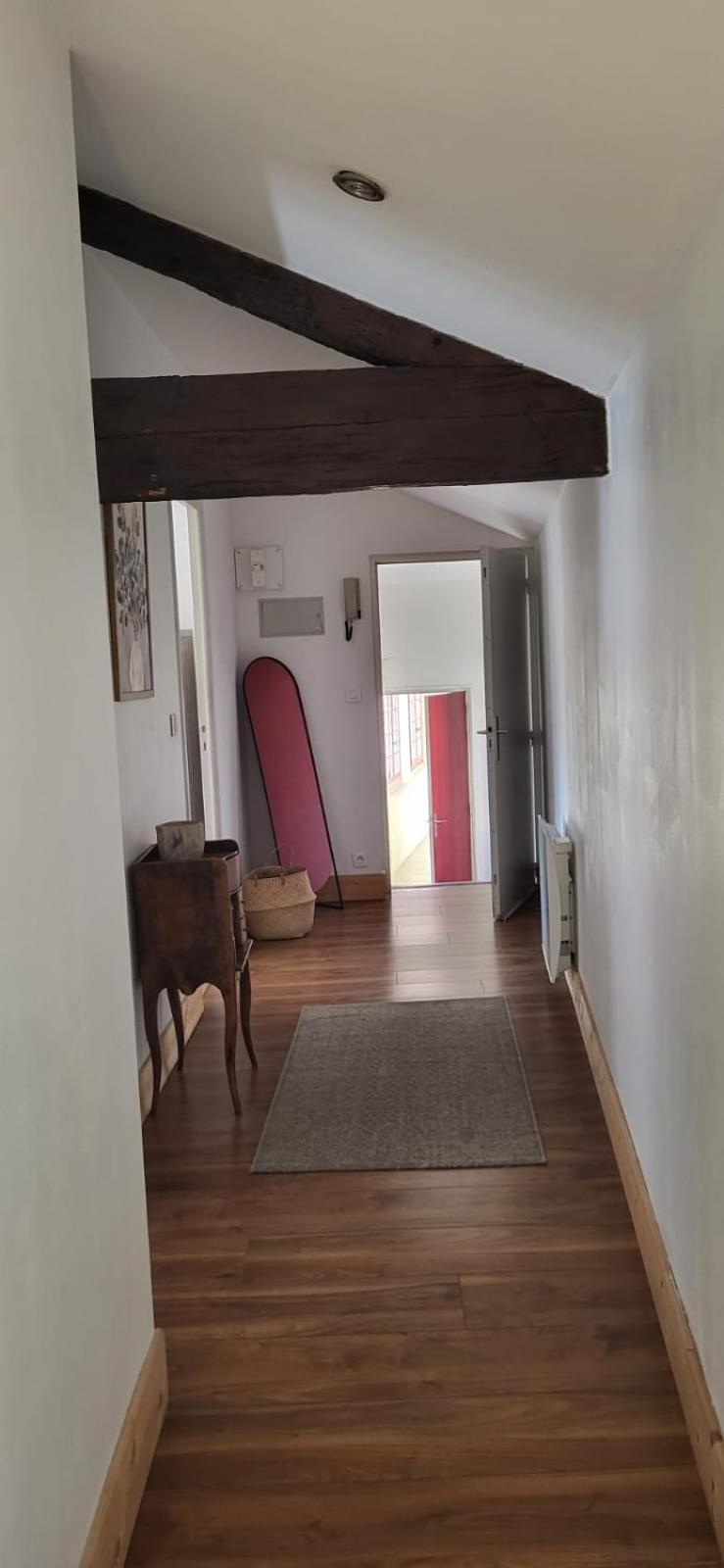 Uzes, Au Coeur Du Centre Medieval La Boussole D'Uzes, Appartement De Caractere Du XVII -Eme Siecle Ngoại thất bức ảnh